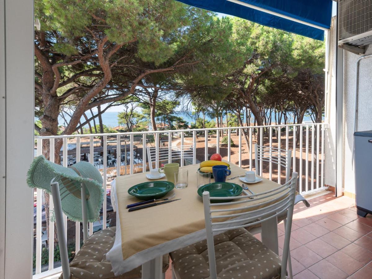 Apartment La Pineta By Interhome Casa Sant'Eugenia Экстерьер фото