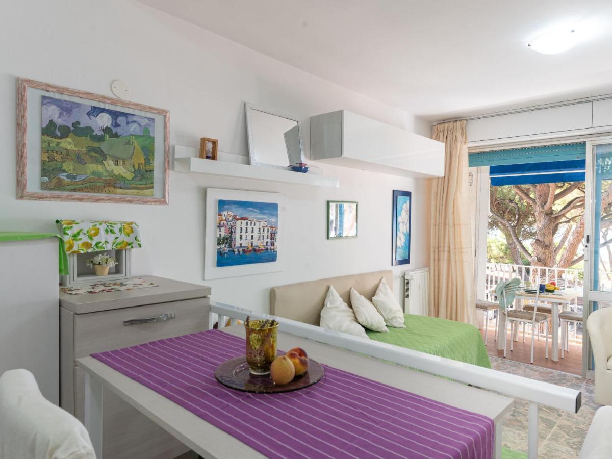 Apartment La Pineta By Interhome Casa Sant'Eugenia Экстерьер фото
